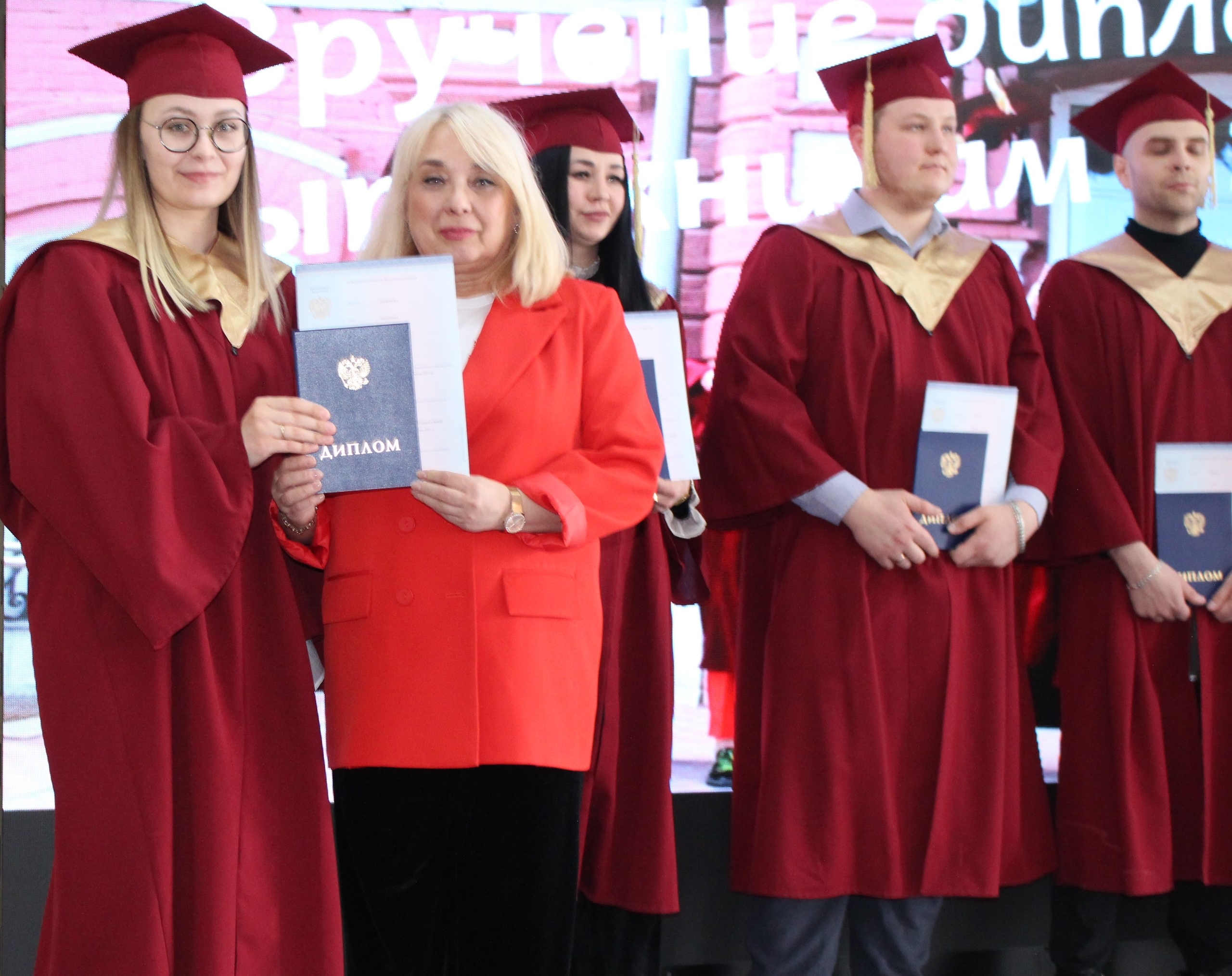 В полку юристов прибыло!
